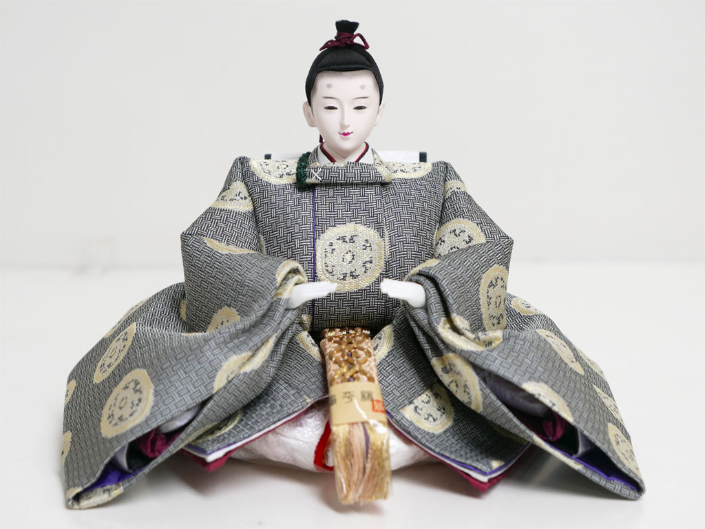 横山一彦作 龍村美術織物糸屋輪宝手衣装雛人形