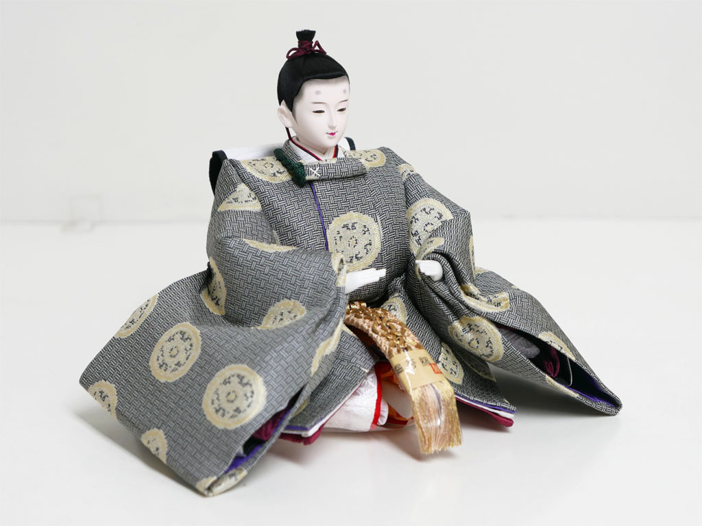 横山一彦作 龍村美術織物糸屋輪宝手衣装雛人形