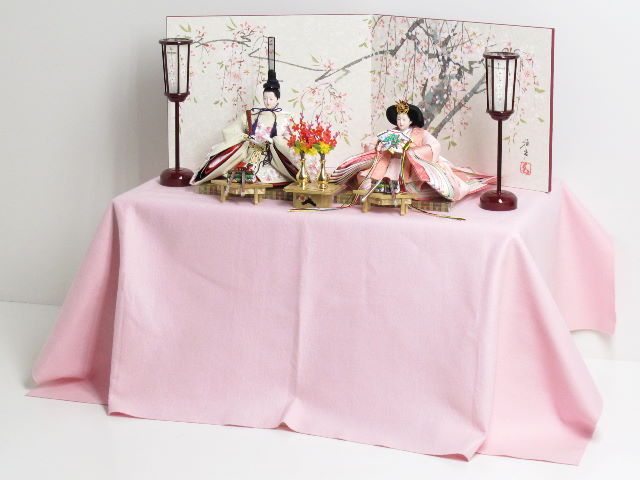 桜の刺繍がかわいいピンクの雛人形桐箱収納親王飾り