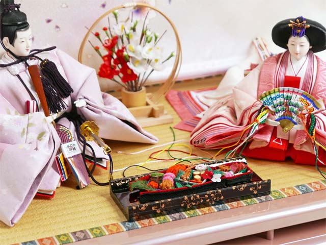 おせちのお道具を並べたセット