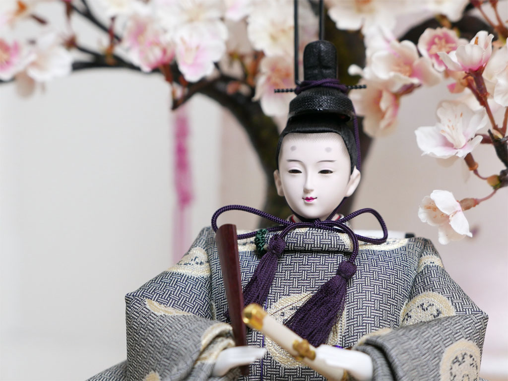 横山一彦作 龍村美術織物糸屋輪宝手衣装雛人形大桜几帳親王飾り