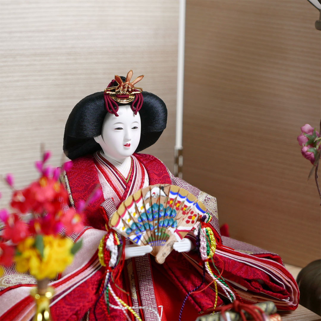 横山一彦作 龍村美術織物糸屋輪宝手衣装の雛人形木目ナチュラル金彩屏風酒器桃花親王飾り