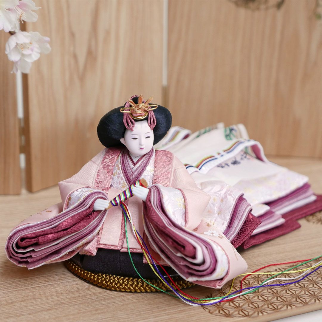 柴田家千代作 桜手描き桜色衣装の雛人形麻の葉模様タモ屏風親王飾り