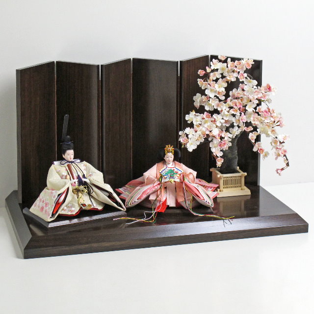 ほのかな桜色のおひなさまがかわいい雛人形桜創作飾り
