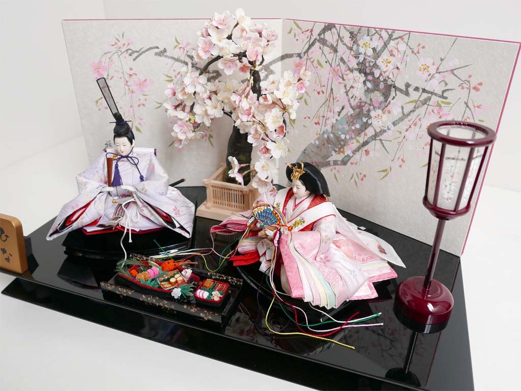 淡い桜色雛人形の四曲絹金屏風桜親王飾りの通販～選ばれるお店の雛人形